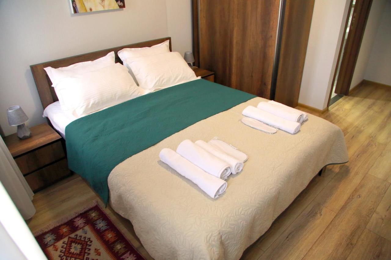 Гостевой дом Eliz apartment Тбилиси-15