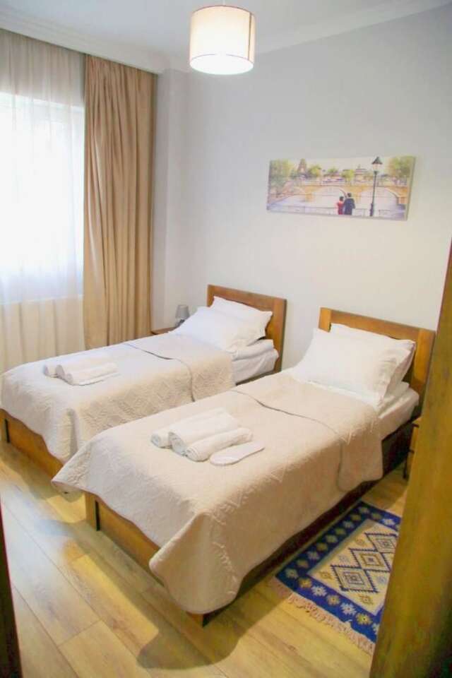 Гостевой дом Eliz apartment Тбилиси-22